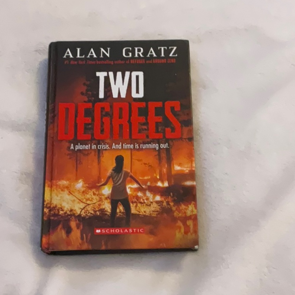 Two Degrees by Alan Gratz